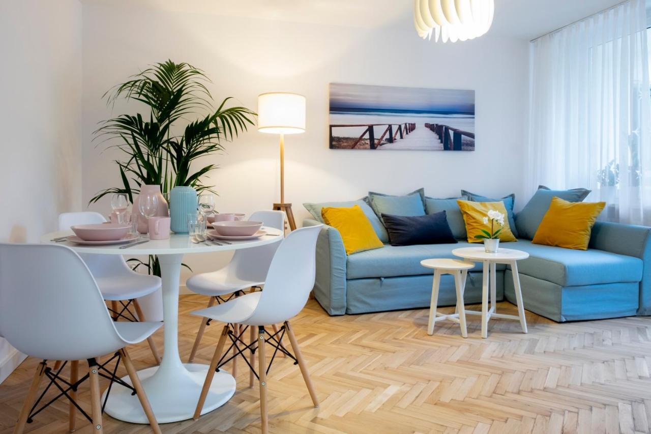Cristine Apartment Warszawa Eksteriør bilde
